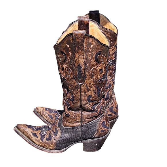 VTG CORRAL BOOT SZ 6 WOMEN WESTERN CRYSTAL CROSS STUDDED JEWELED COWBOY FESTIVAL - Picture 4 of 8